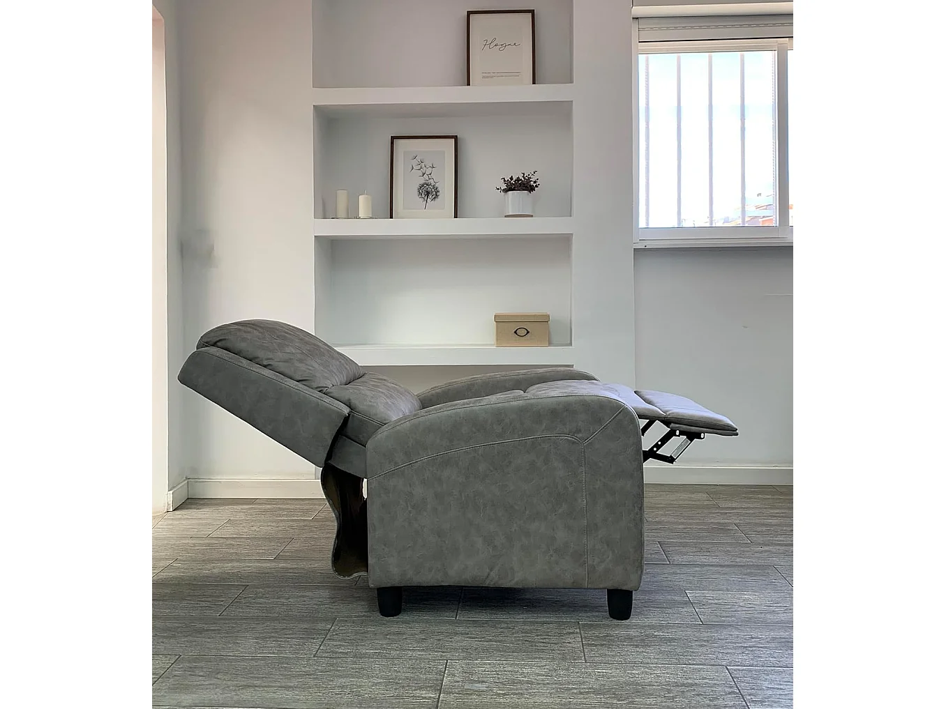 Sillón Relax con Reclinación Manual, Tapizado en Microfibra, Modelo Inés, Arena