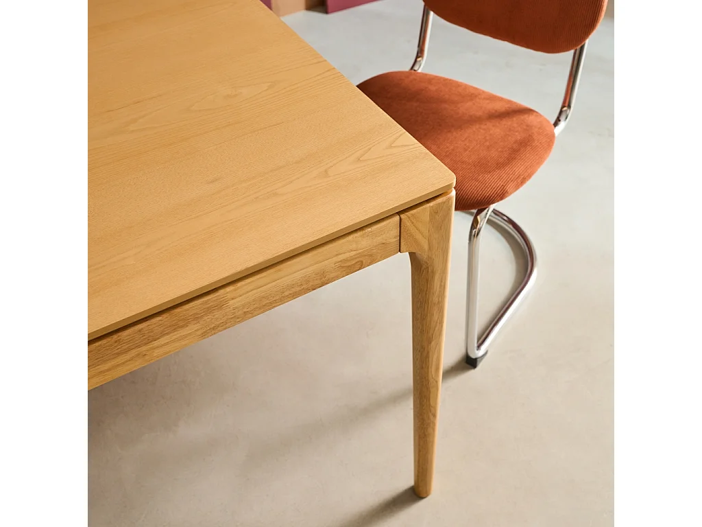 Mesa de comedor rectangular en madera de 6 plazas natural