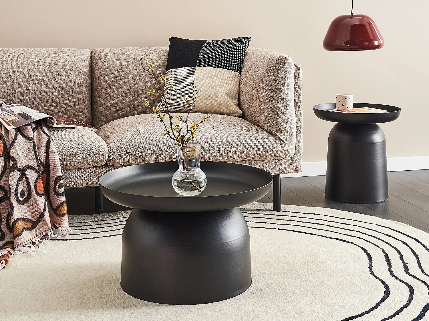 Couchtisch Metall rund schwarz modernes Design Torrens