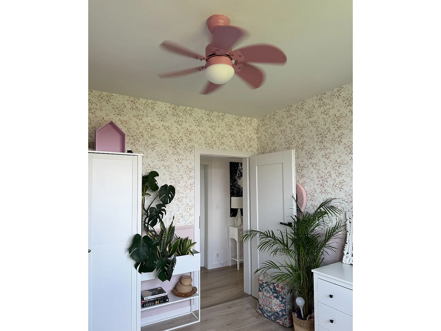 Ventilateur de plafond avec lampe LOGAR Avec télécommande Rose