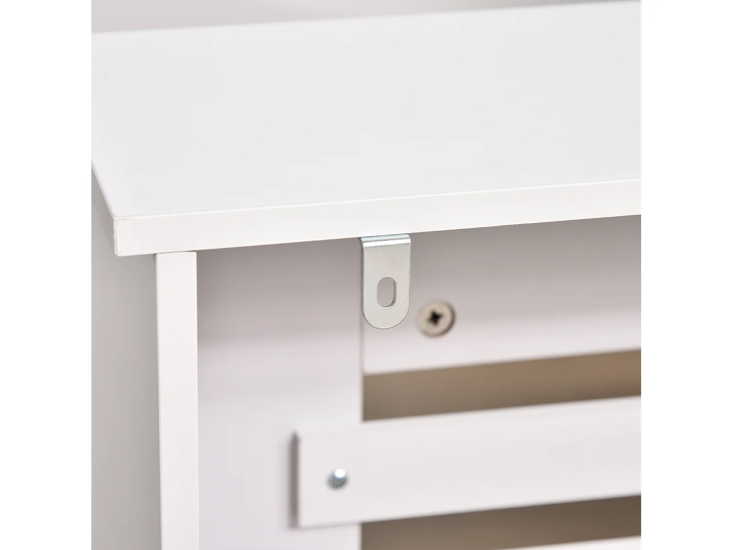 Copritermosifone in legno bianco con struttura a doghe 112x19x81 cm