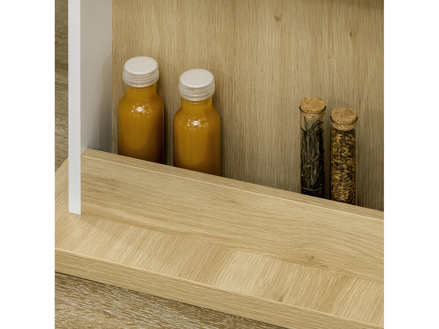 Isola per cucina 4-6 persone con armadietti e ripiani in truciolato