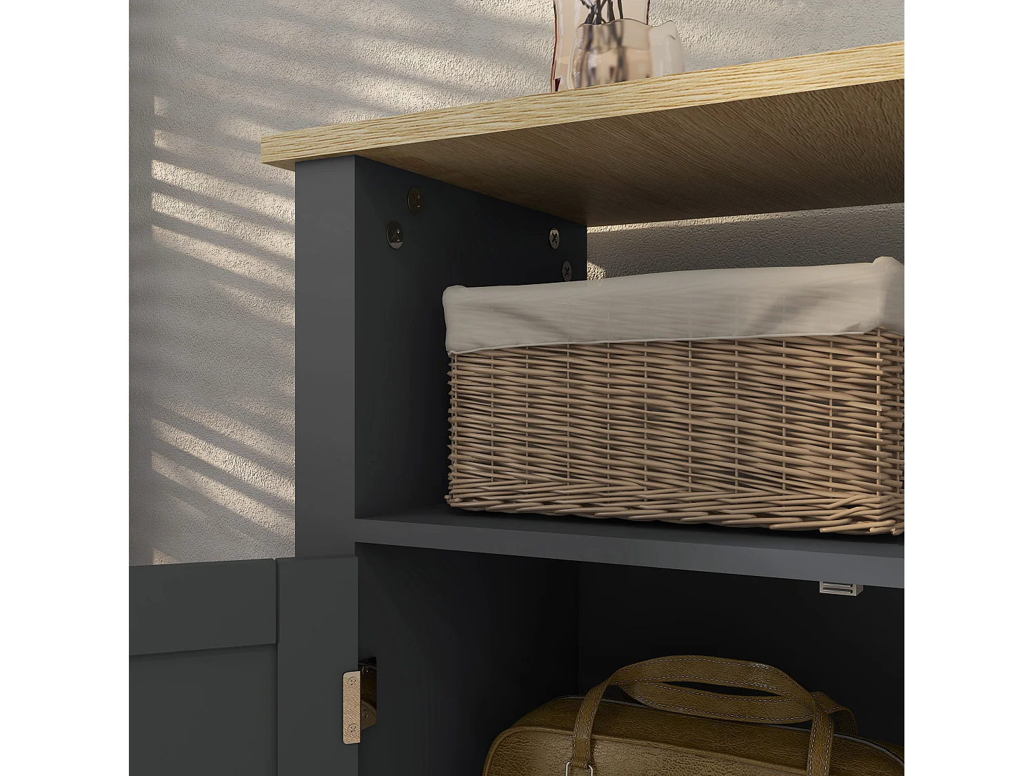 Mobiletto bagno a 3 ripiani e 2 ante con design rialzato