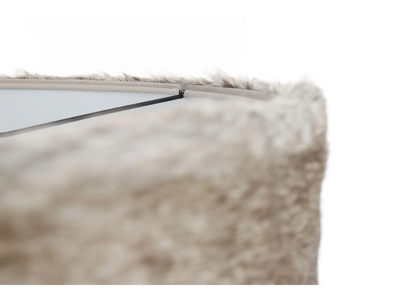 Suspension Bear Light, Faux fur