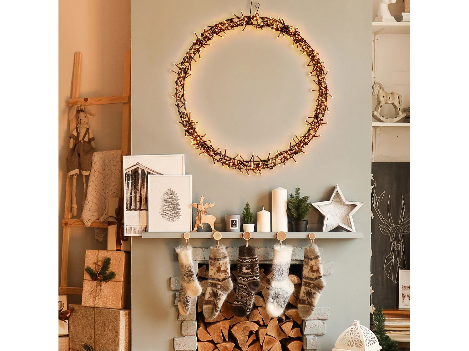 Couronne lumineuse suspendue Ø58cm 500 LEDs blanc chaud en métal ronde 8 modes d'éclairage protection IP44 décoration festive de Noël anneau de porte