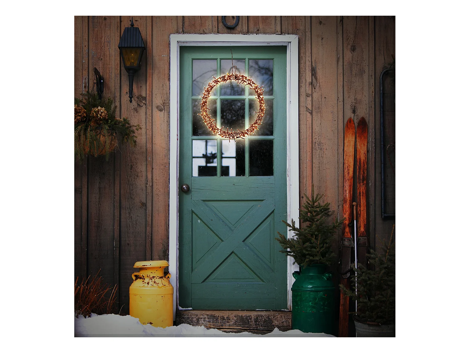 ECD Germany LED Lichterkranz Ø38cm, 300 LEDs, Warmweiß, 8 Modi, IP44 Innen/Außen, Türkranz Fensterkranz Hängekranz Ring Weihnachten Weihnachtsdeko