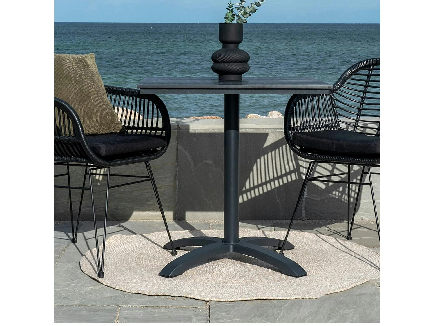 Tapis rond d’extérieur en plastique recyclé  Ø120 cm - teinte sable MENDOZA