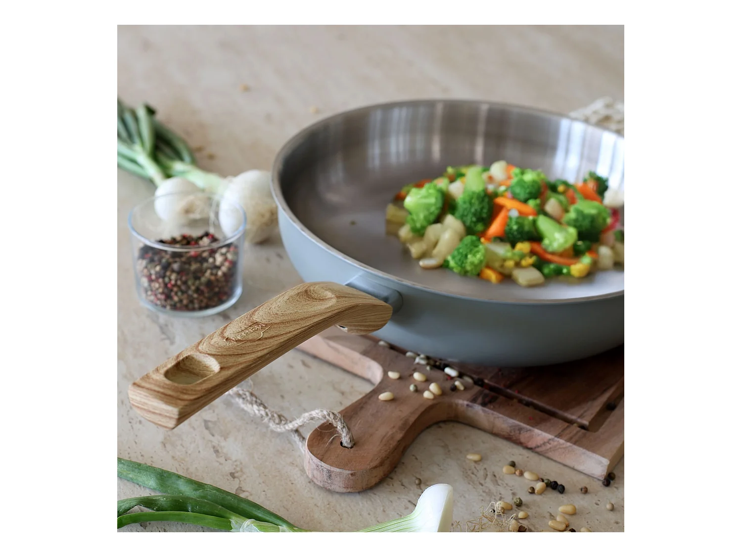 Menastyl - Set 8 Pieces Easynox En Acier Inoxydable Et Aluminium Brume