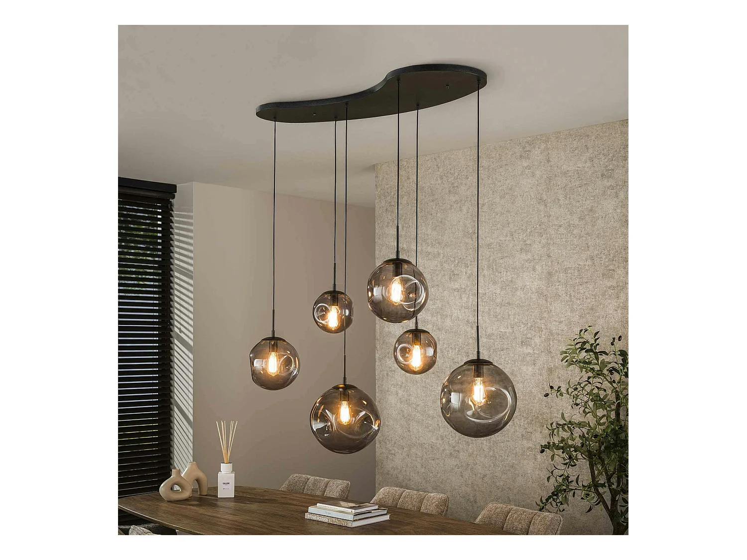 Suspension en verre fumé – 6 globes déformés NIAGARA