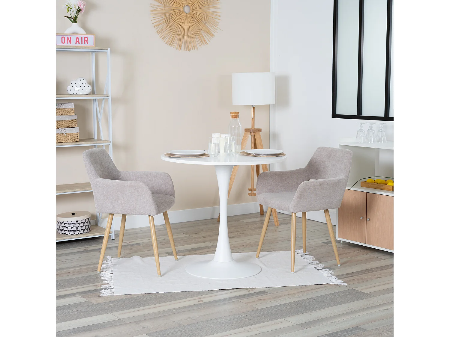 Ensemble table à manger ronde avec 2 chaises CROMWELL