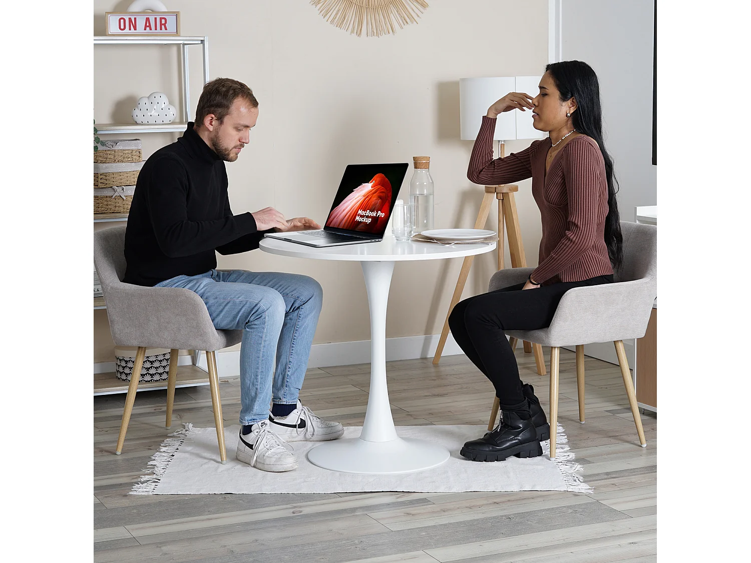 Ensemble table à manger ronde avec 2 chaises CROMWELL