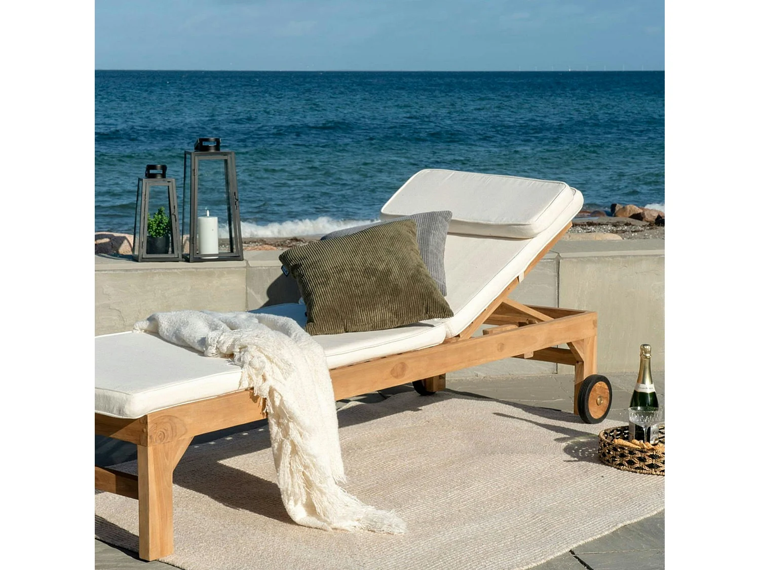 Tapis d'extérieur en plastique recyclé - teinte sable MENDOZA