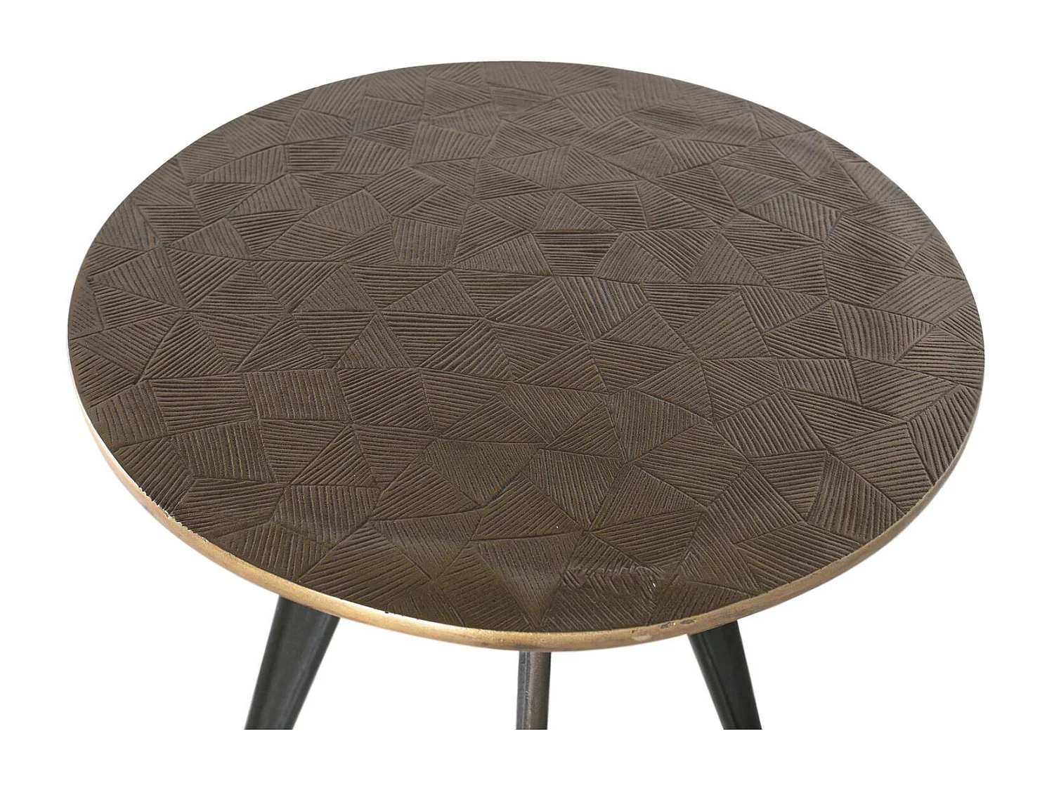 Table basse en aluminium doré