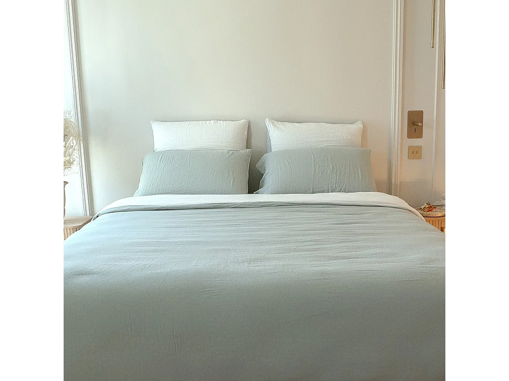 Housse de couette réversible gaze de coton vert sauge/écru 220x240 cm