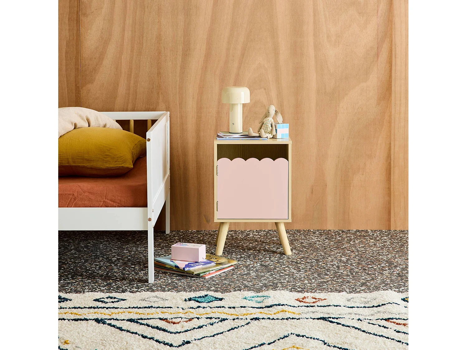 Comodino per bambini decorazione legno 1 anta, rosa