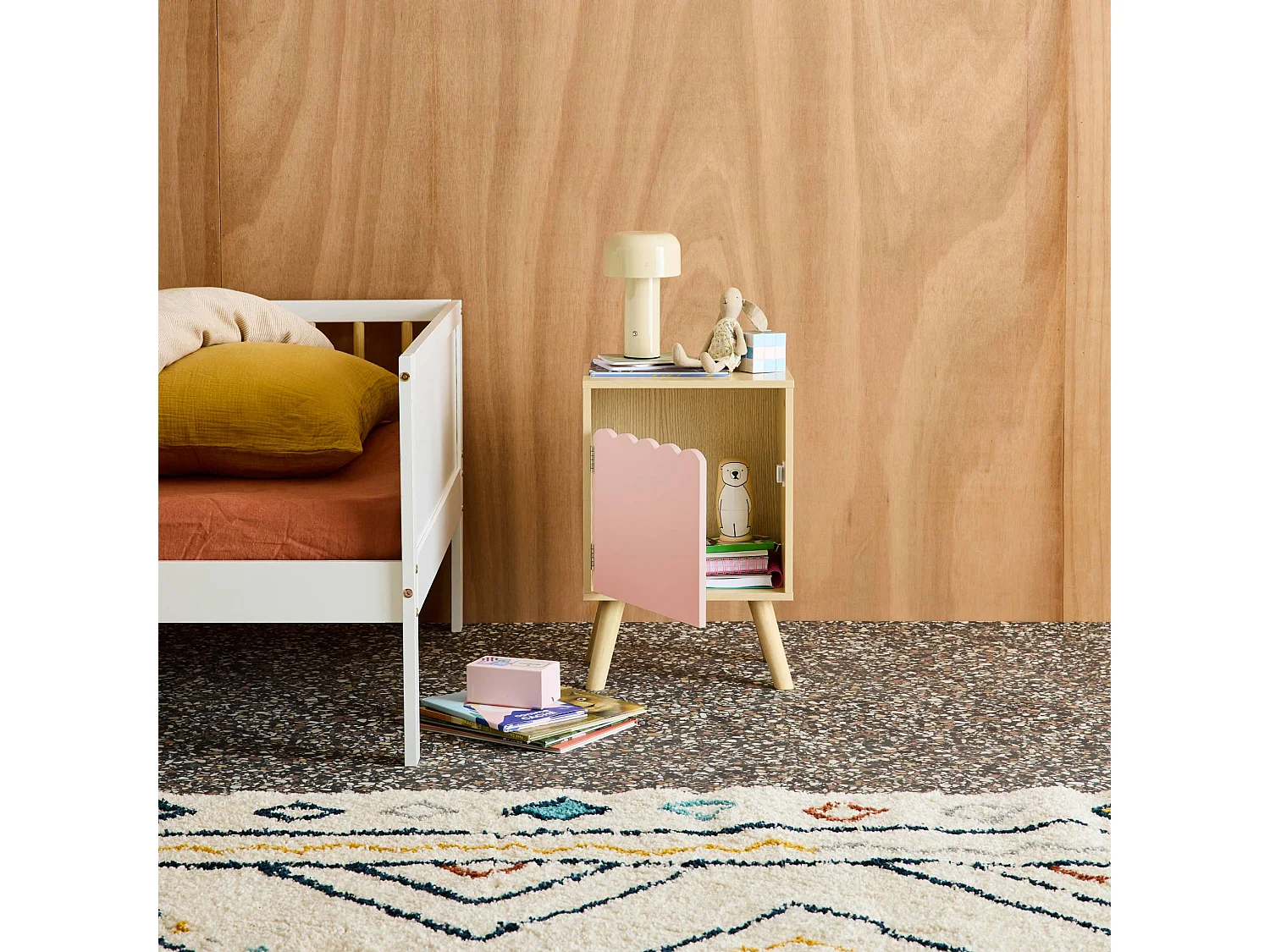 Comodino per bambini decorazione legno 1 anta, rosa