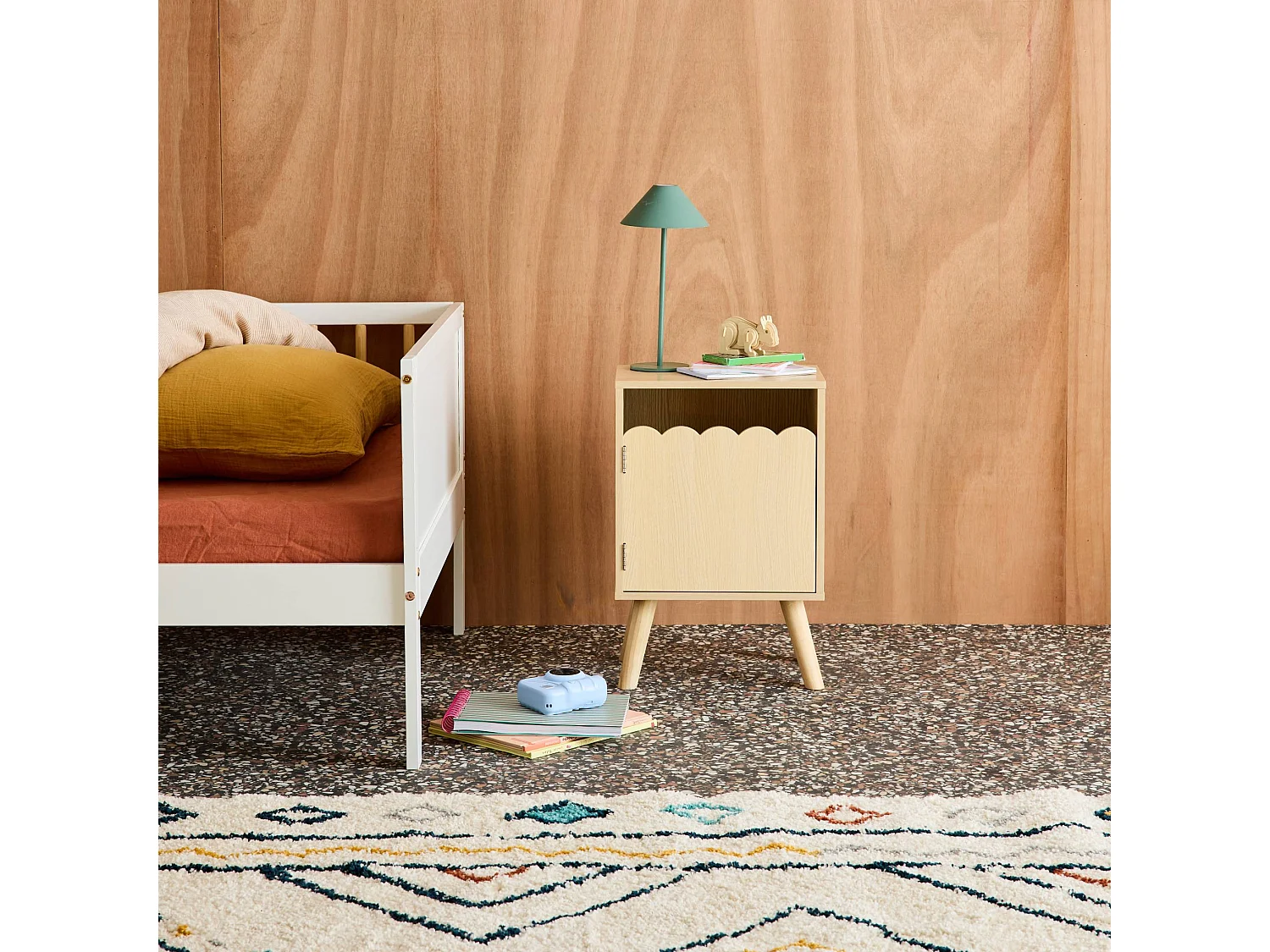 Comodino per bambini decorazione legno 1 anta, marrone naturale