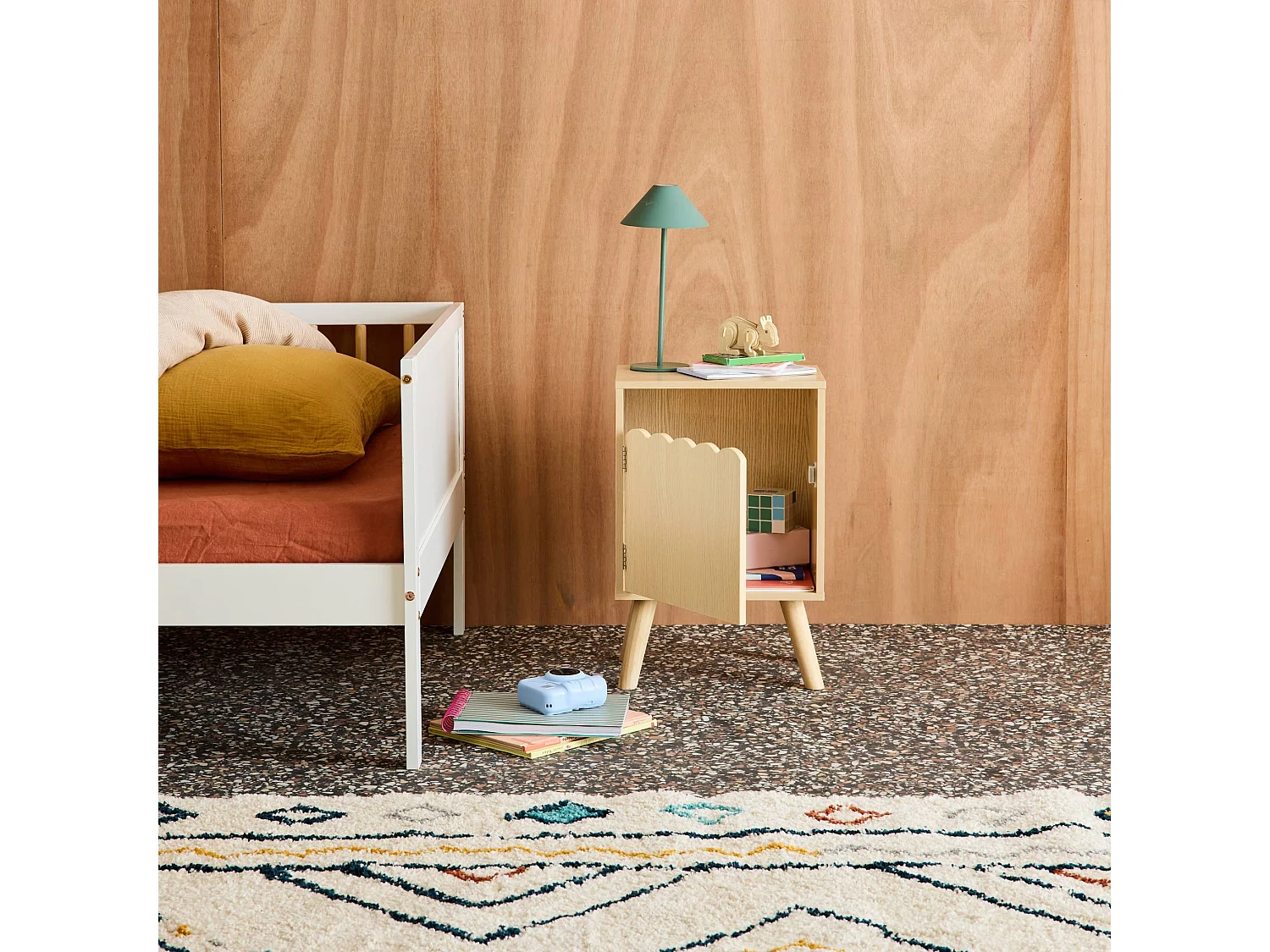 Comodino per bambini decorazione legno 1 anta, marrone naturale