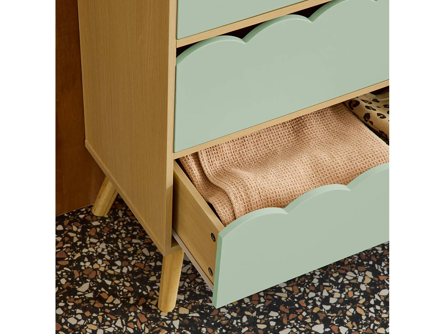 Commode enfant décor bois vert 3 tiroirs. pieds bois de pin - 80 x 30 x 79 cm - Azur