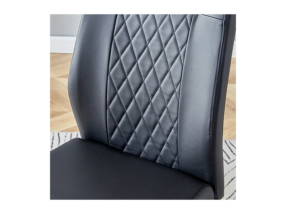 Chaise salle à manger PU noir style nordique lot de 4 dossier maille pieds métal argenté brillant antidérapants