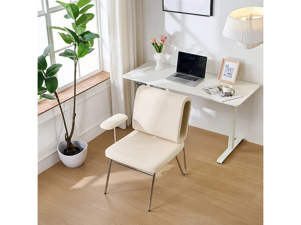 Chaise bureau niche chat intégrée adaptée animaux matériau antigriffes assise large accoudoirs design convivial dossier