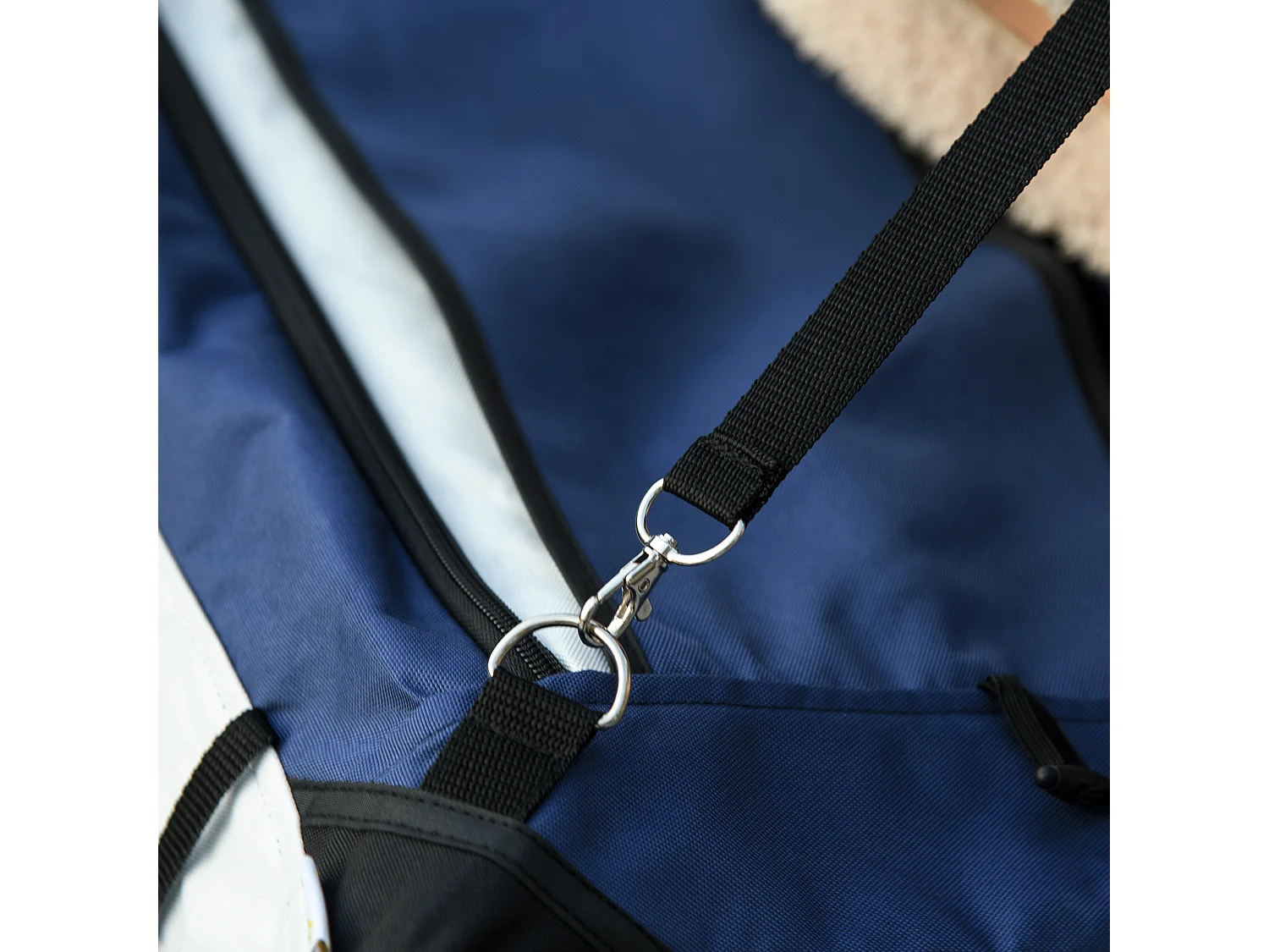 Poussette 2 en 1 pour chien, panier amovible, polyester, bleu, avec 2 laisses de sécurité et pliable (81x58x97.5cm)