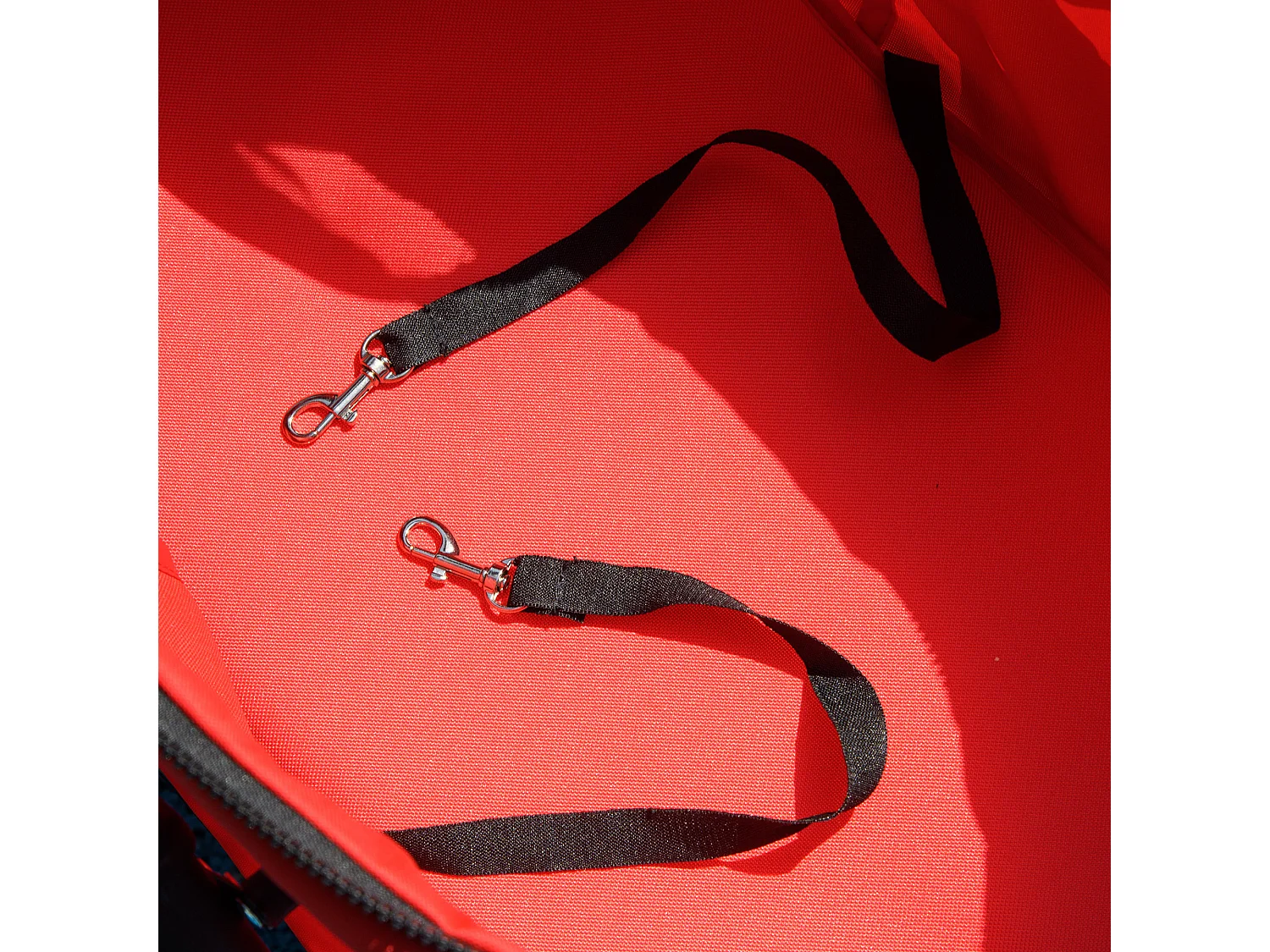 Poussette pliante pour petit chien et chat, tissu oxford, rouge, avec roues pivotantes et panier de rangement (67x45x96cm)