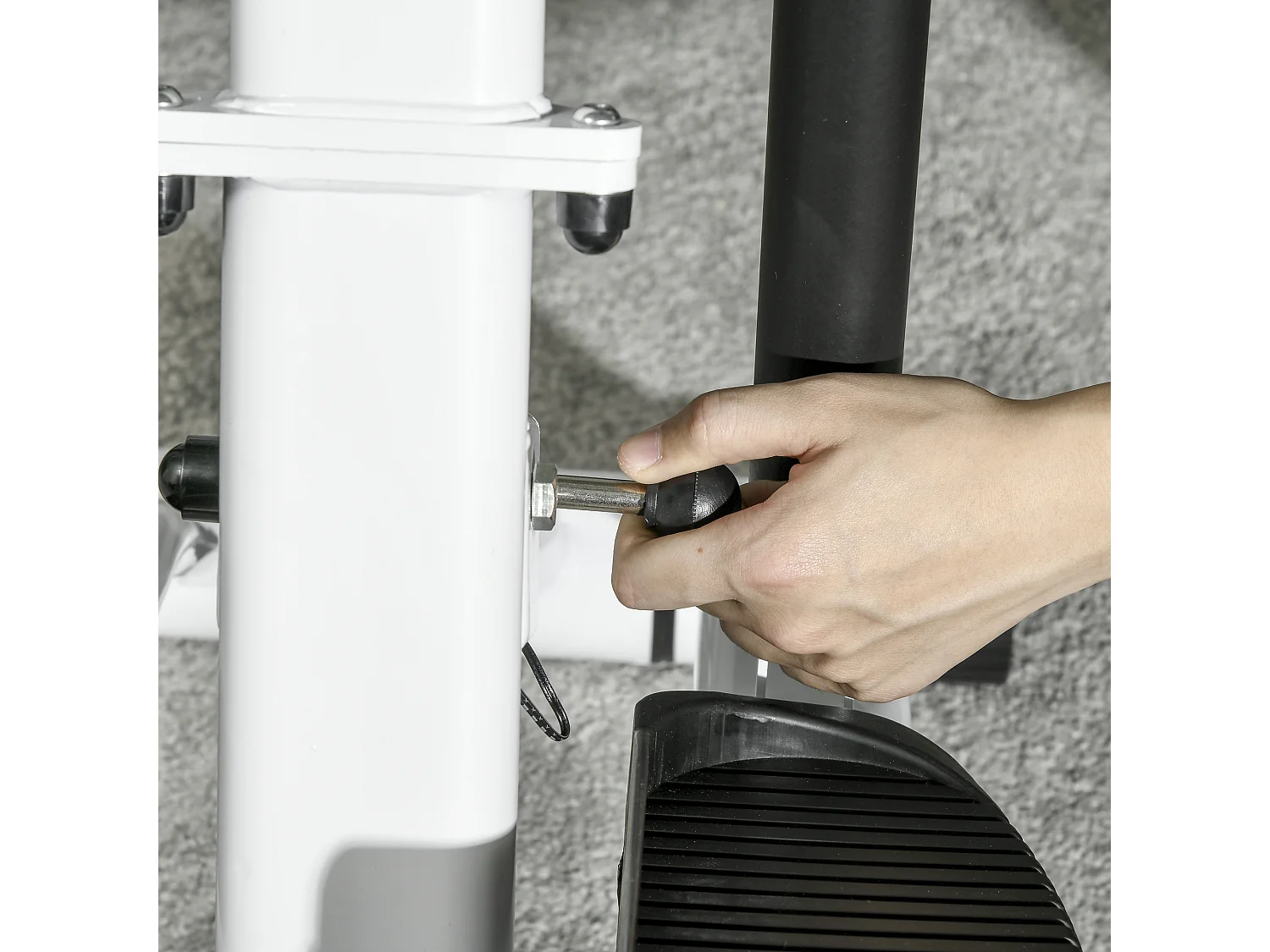 Stepper avec poignées, 12 niveaux de résistance, acier, noir et argent (80x61x134 cm)