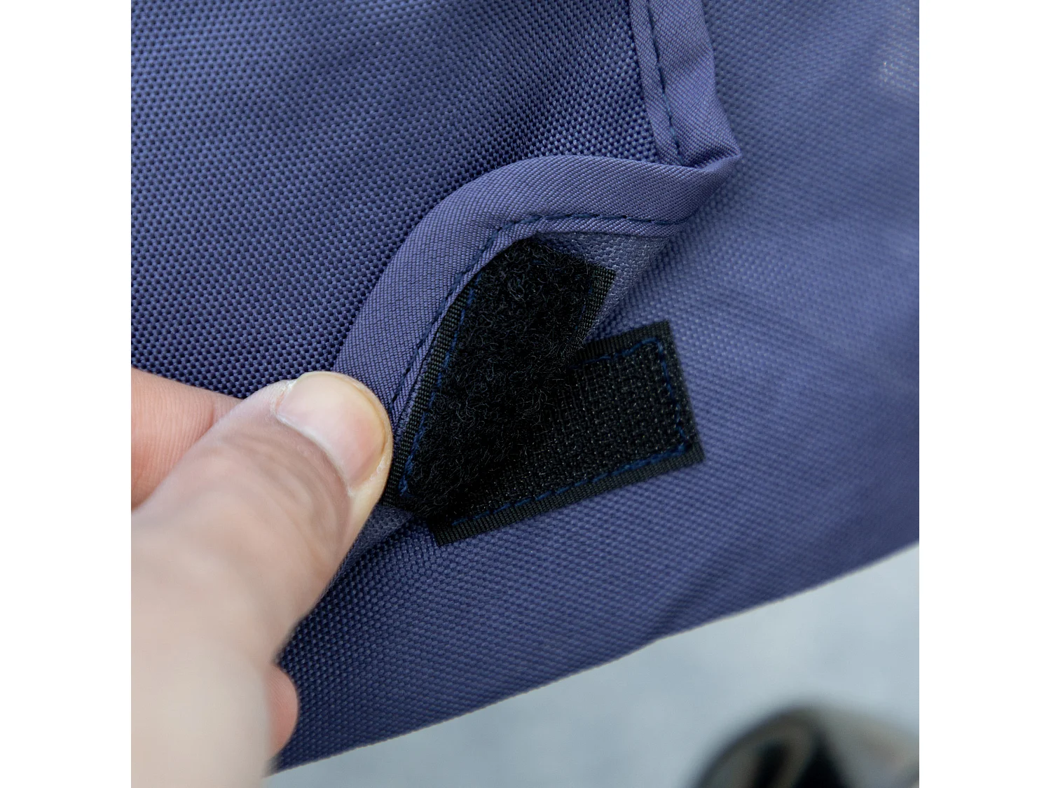 Chariot pliable pour chien, avec coussin, poches latérales et fenêtres en filet, polyester, bleu (102x62x105cm)