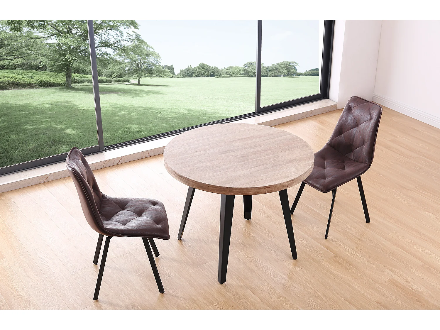 Table à manger ronde en bois coloris chêne miel pieds noir - diamètre 100 x hauteur 76 cm