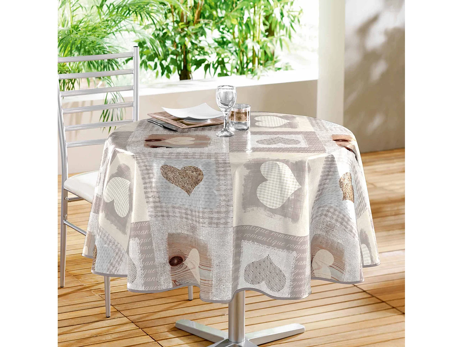 Mantel redondo de PVC "corazones"