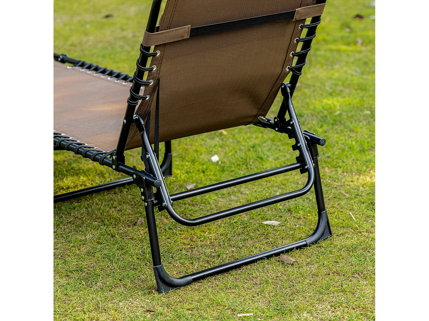 Opvouwbare loungestoel met 5-posities verstelbare rugleuning, duurzame polyesterstof, bruin (185x58x30cm)