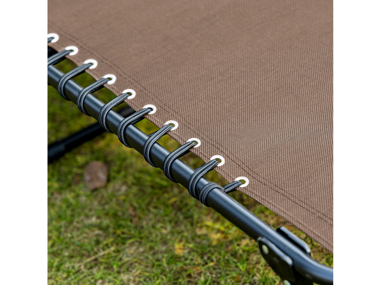 Opvouwbare loungestoel met 5-posities verstelbare rugleuning, duurzame polyesterstof, bruin (185x58x30cm)