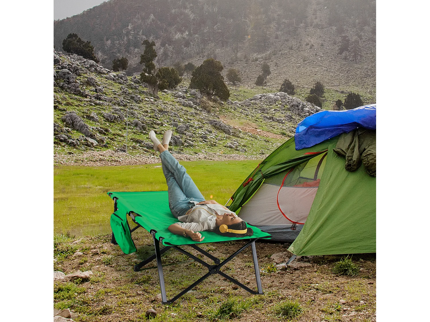 Lit de camping pliable, avec rangement, acier, vert et noir (190x65x40 cm)