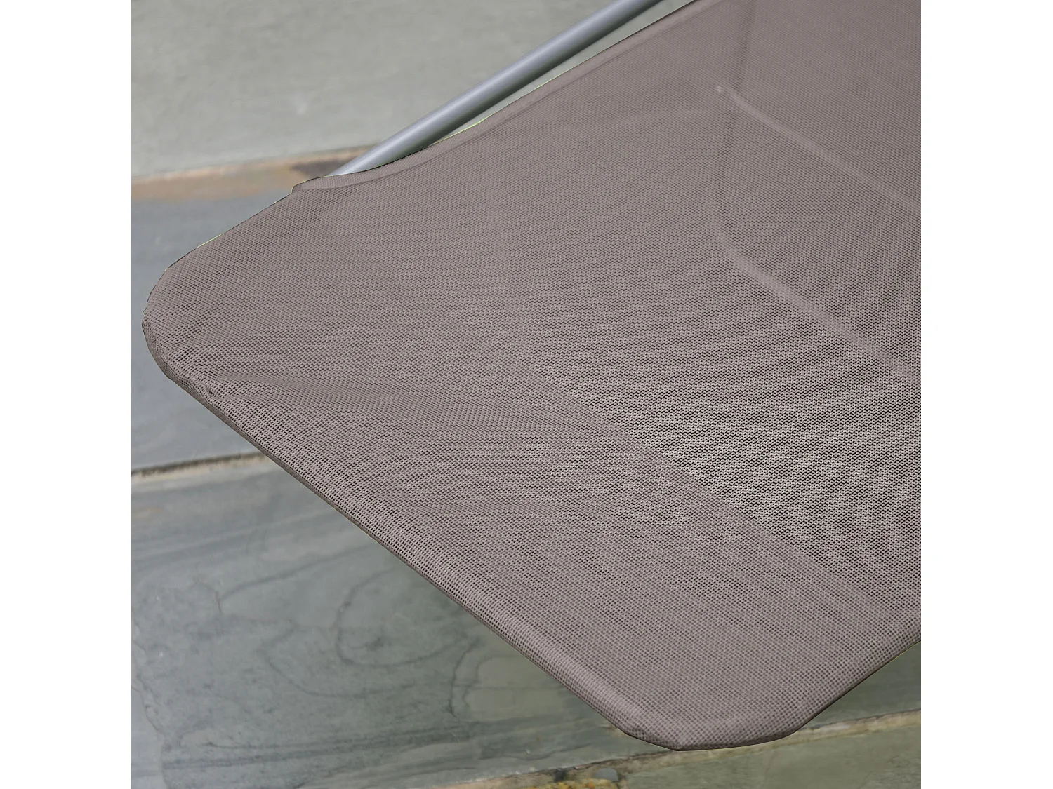 Opvouwbare tuinligstoel, staal, bruin, comfortabel design (182x56x28 cm)