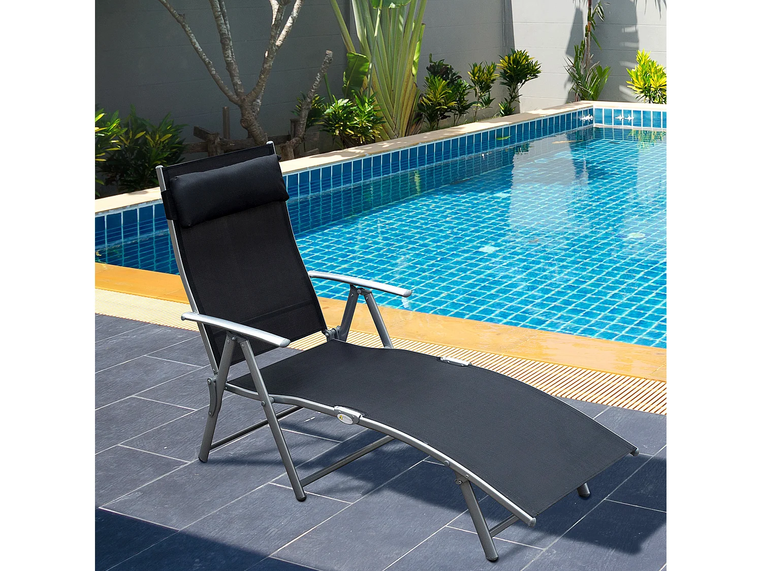 Chaise longue pliante avec coussin, métal et tissu, noire (137x63.5x100.5 cm)