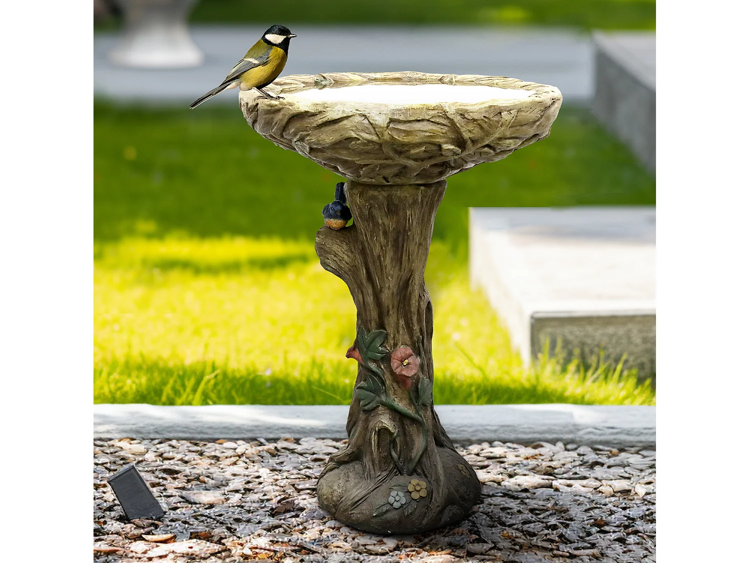 Fontaine à oiseaux en béton, design bois, avec oiseau décoratif (45.5x45.5x65 cm)