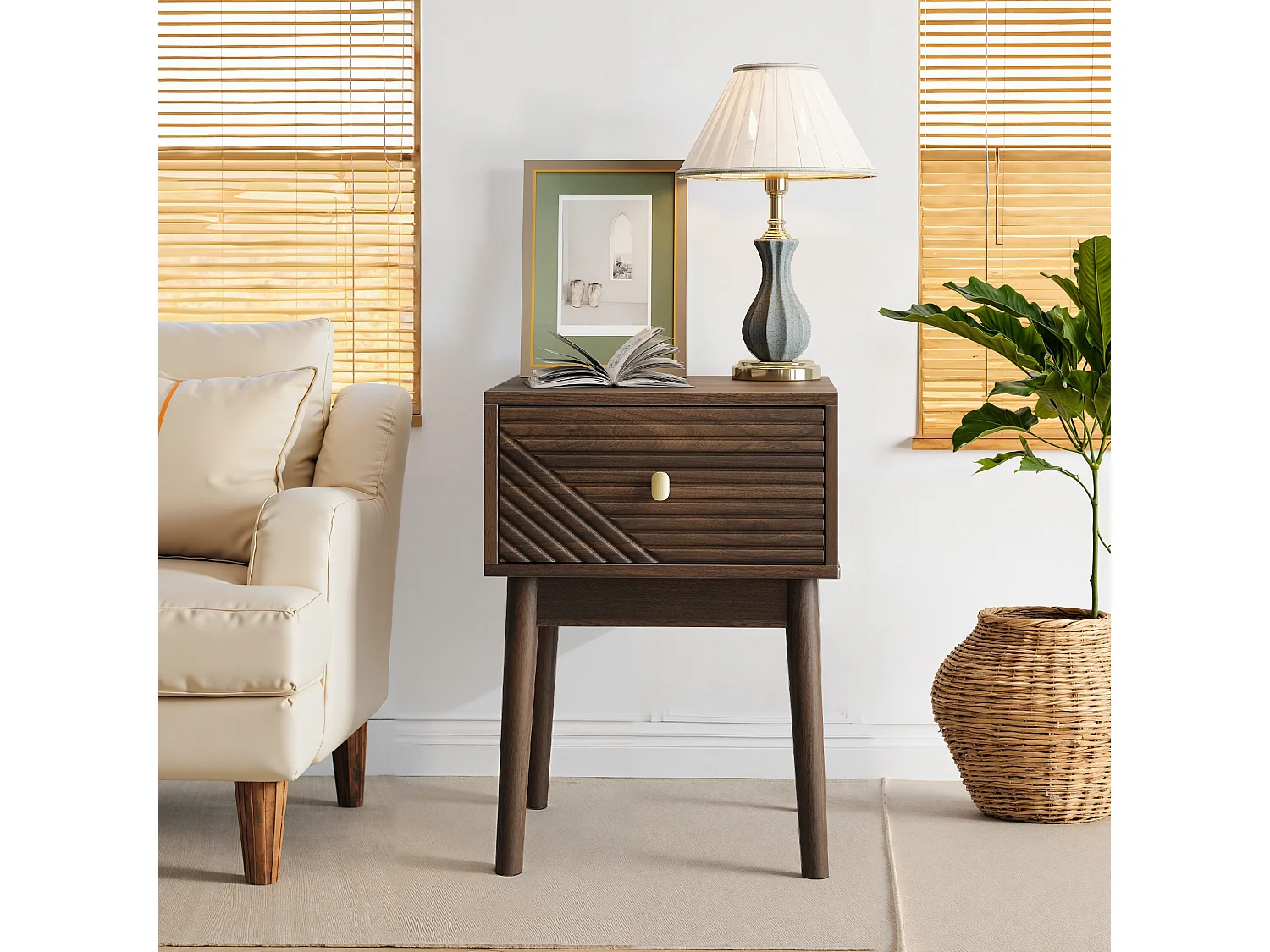 Table de chevet moderne style mid-century, noyer, 1 tiroir avec poignées métalliques (40x40x55 cm)