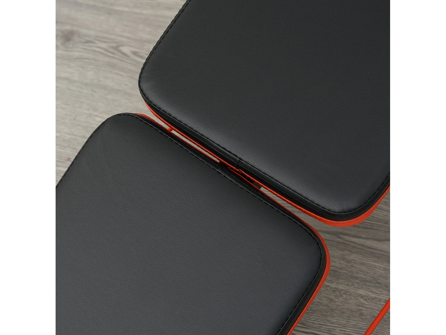 Banc d'entraînement abdominal réglable et pliable, multifonction avec cordes, acier, noir et rouge (137x51x66 cm)