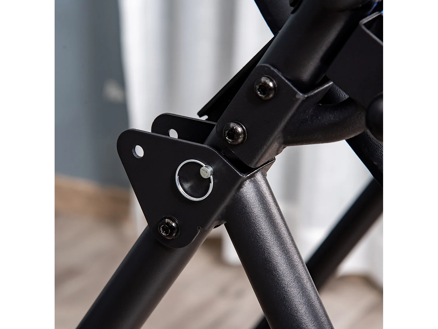 Opvouwbare inversiebank, zwaartekrachttrainer met wielen en verstelbare rugleuning, metaal en ABS, zwart en blauw (132x71x145cm)