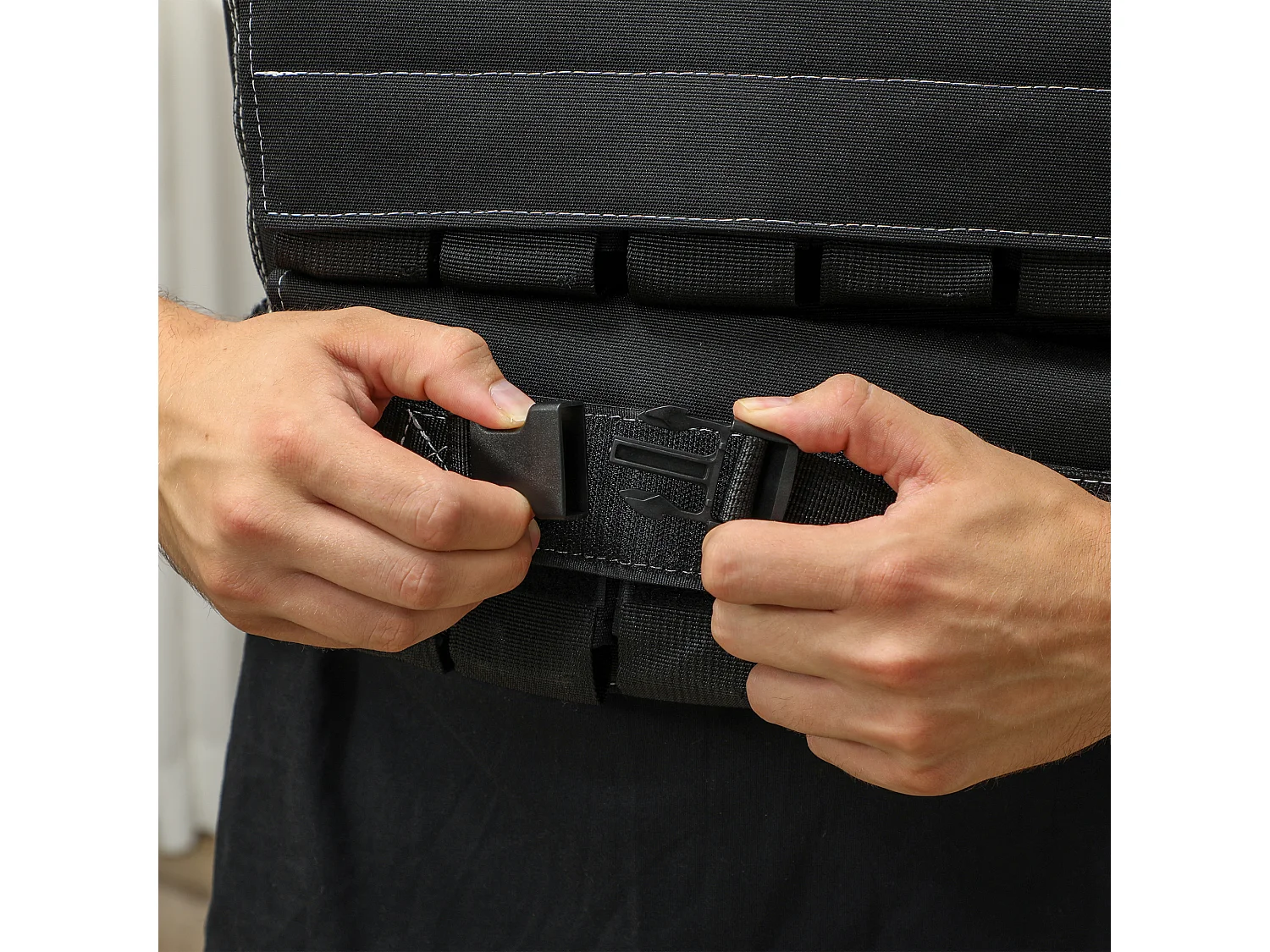 Gilet de Poids Réglable 20 kg, avec bandes réfléchissantes, pour musculation, course et fitness, tissu Oxford, noir (50x40x0.1 cm)