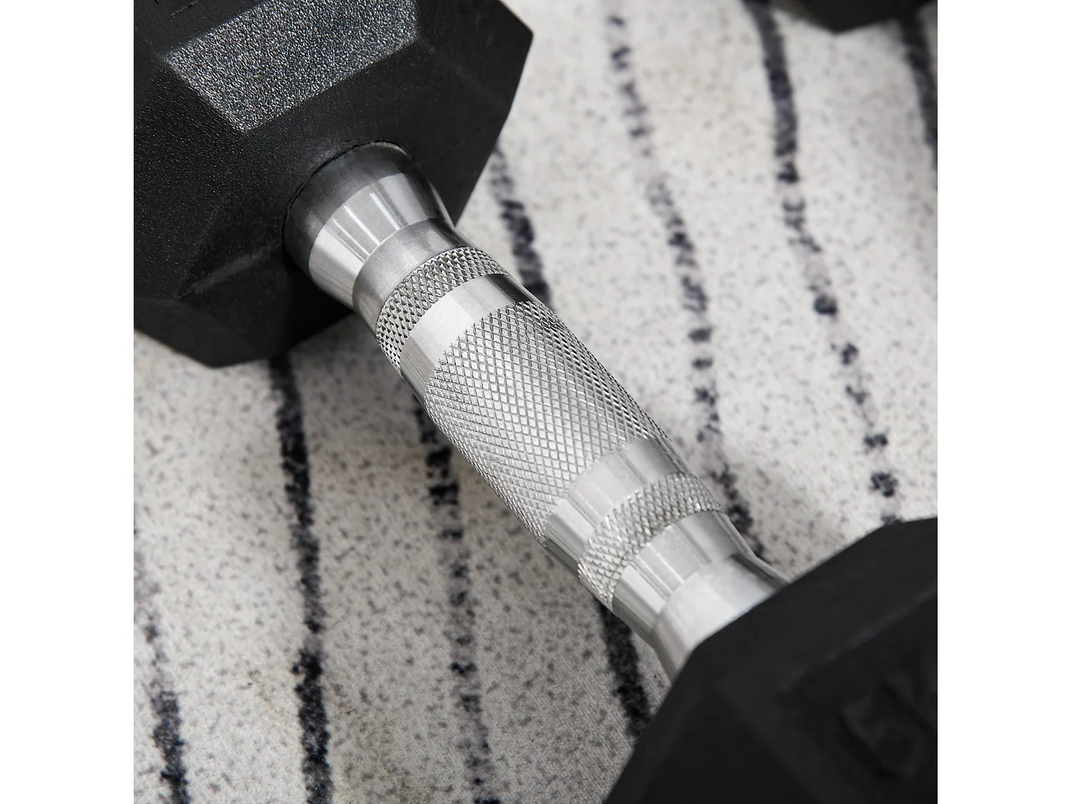 Haltères hexagonaux 2 pièces, fonte avec revêtement caoutchouc, noir (27.2x10.5x10.5cm)