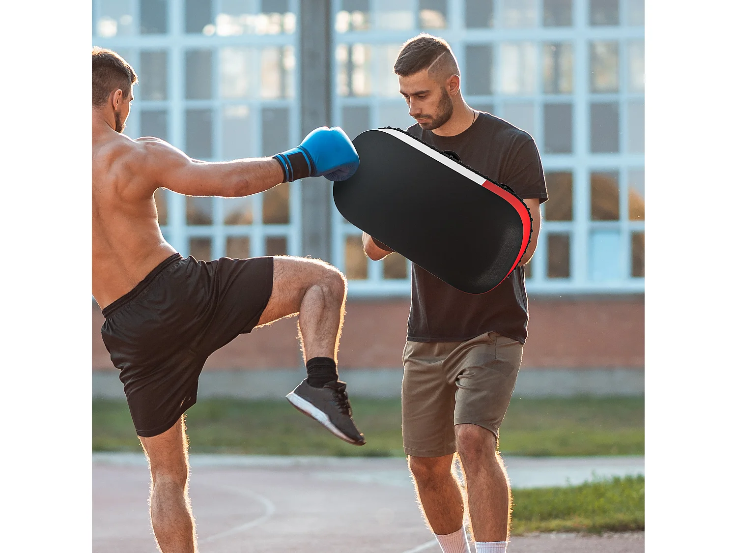 Gants de frappe Muay Thai, pour entraînement et fitness, simili cuir, noir (38x20x18 cm)