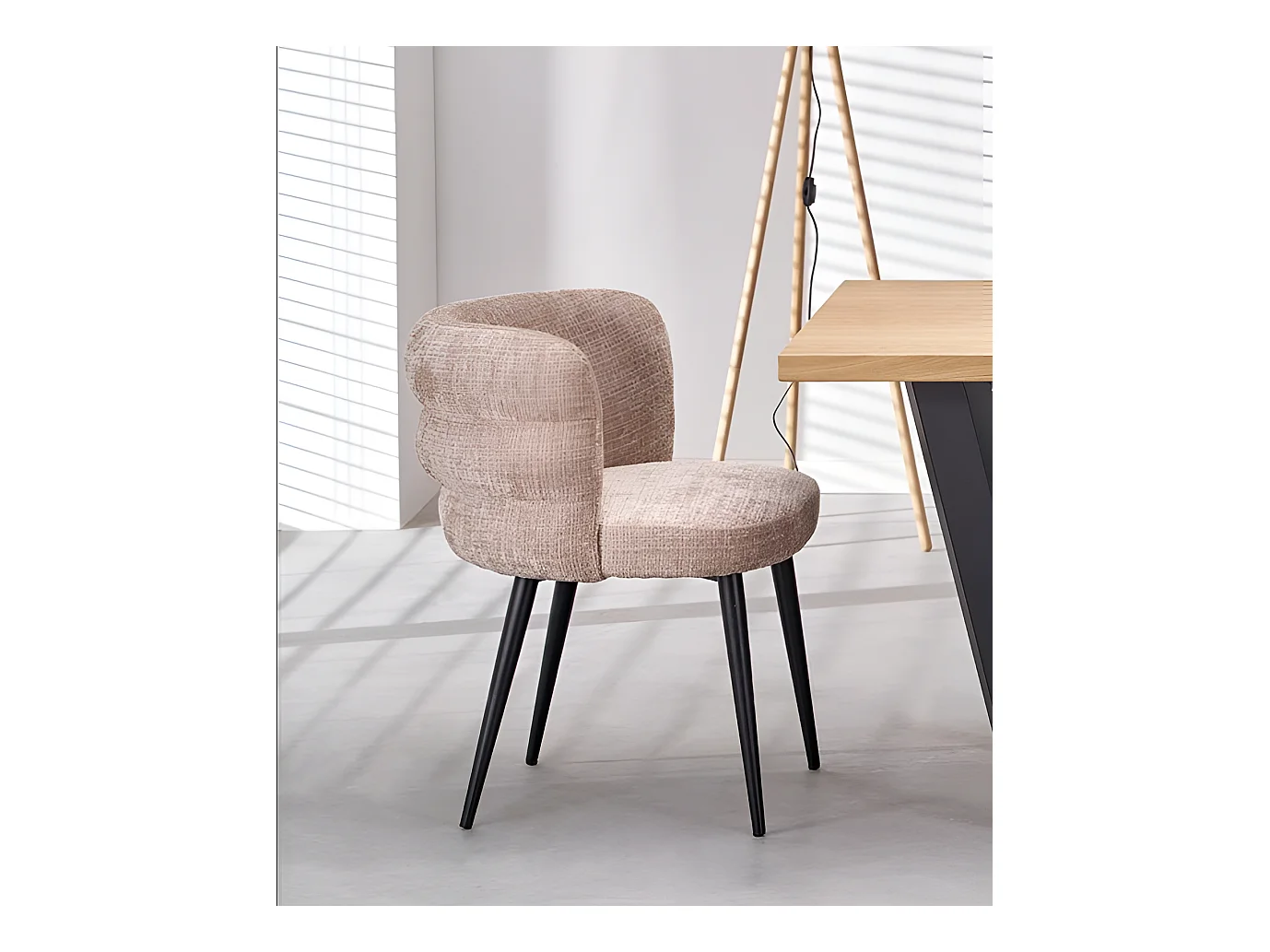 Chaise K575/Tissu et métal/Beige