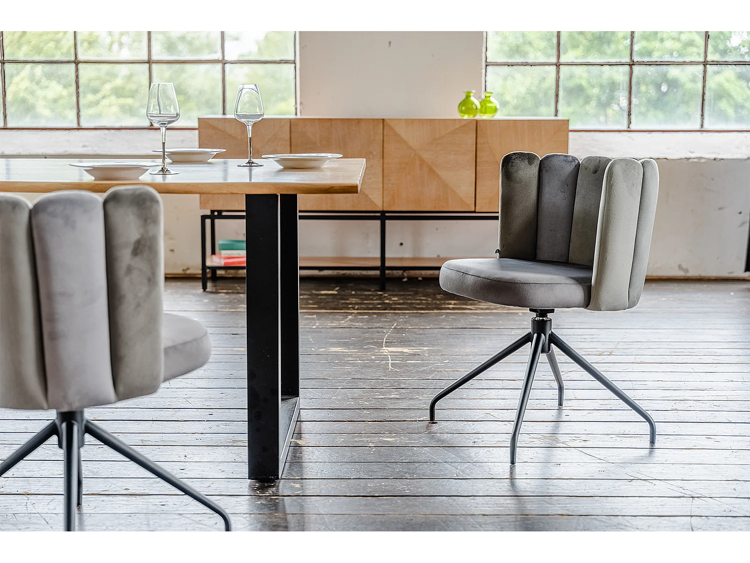 Esszimmerstuhl - Grau Velvet - JADA