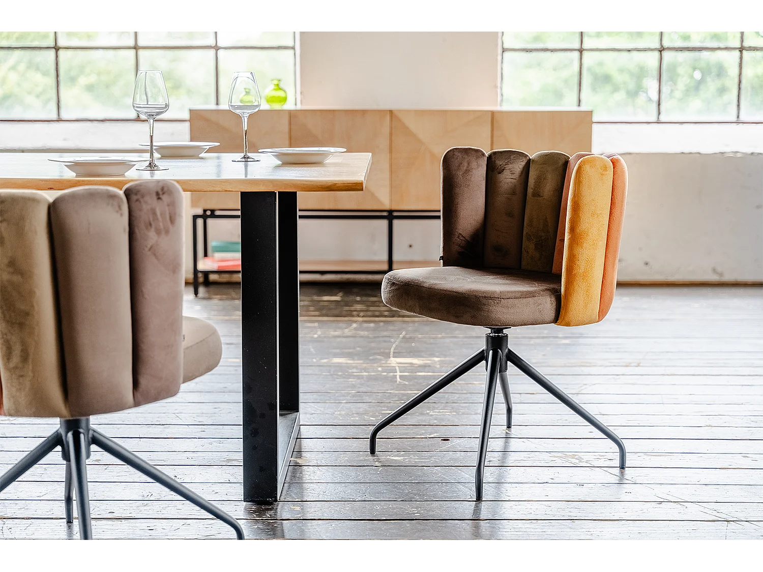 Esszimmerstuhl - Braun Velvet - JADA