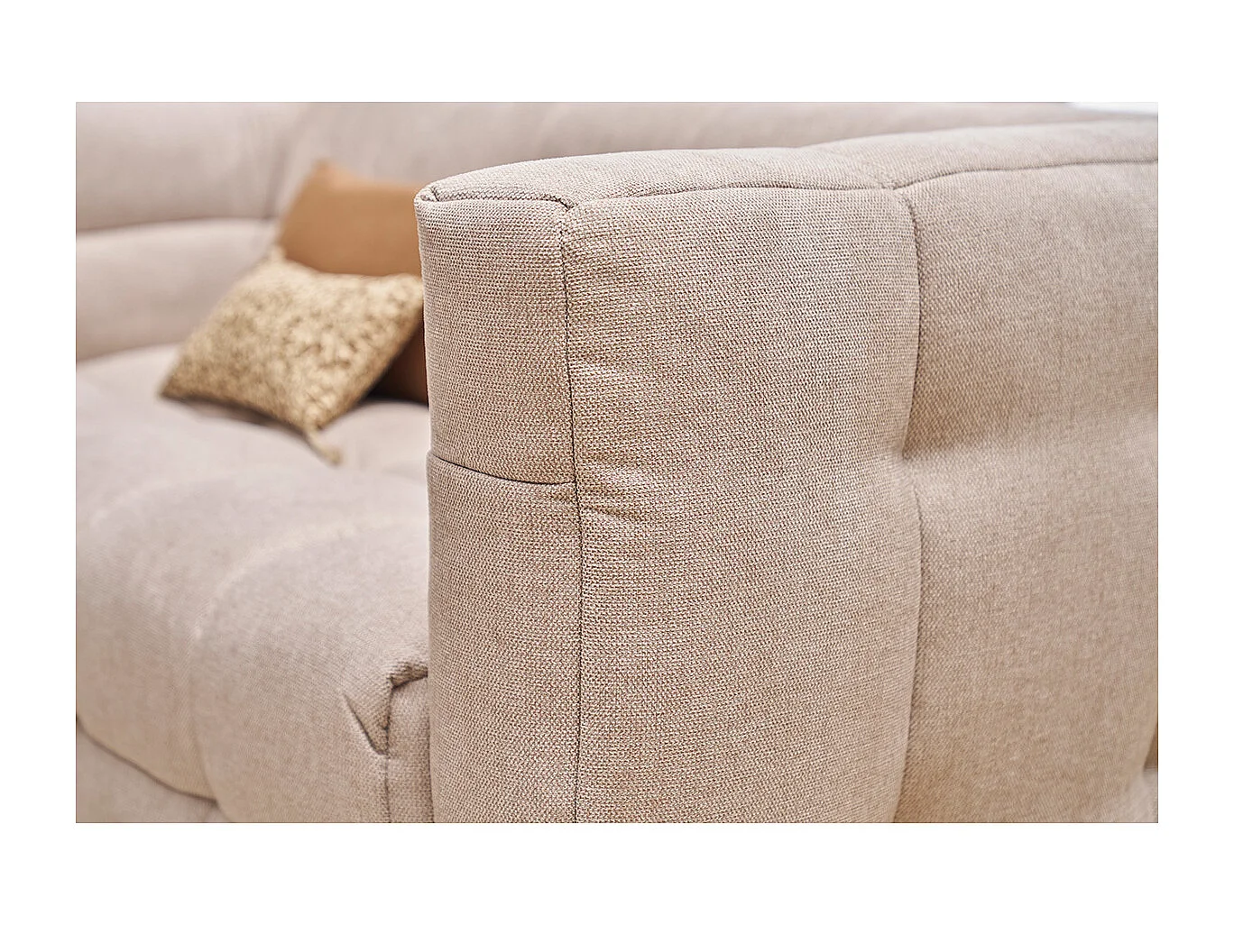 Canapé design 2 places en tissu effet velours texturé beige CORTO