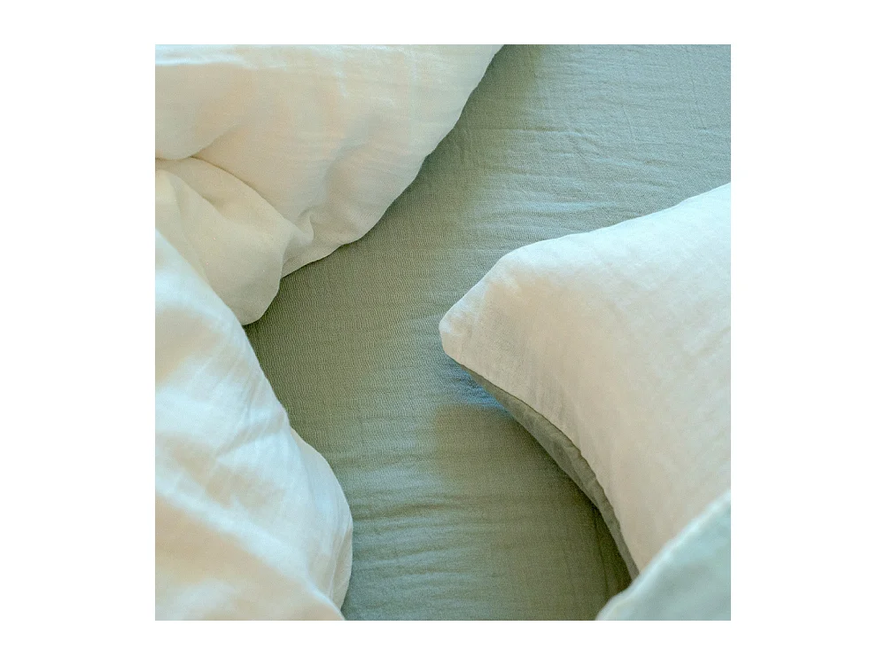 Parure de lit réversible 140 cm gaze de coton vert sauge/écru