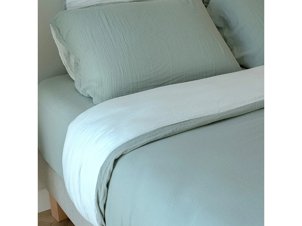 Parure de lit réversible 160 cm gaze de coton vert sauge/écru