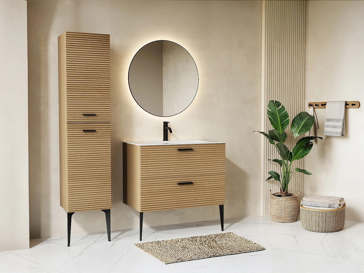 Badezimmermöbel geriffelt auf Füßen mit Einbauwaschbecken und Hochschrank - 2 Schubladen - Natur hell - 80 cm - SARONE